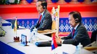 Presiden Joko Widodo atau Jokowi saat menghadiri KTT ASEAN di Phnom Penh Kamboja, Jumat (11/11/2022). (Dok. Biro Pers Sekretariat Presiden).