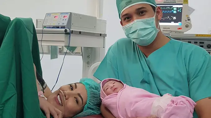 [Bintang] Nindy Ayunda 