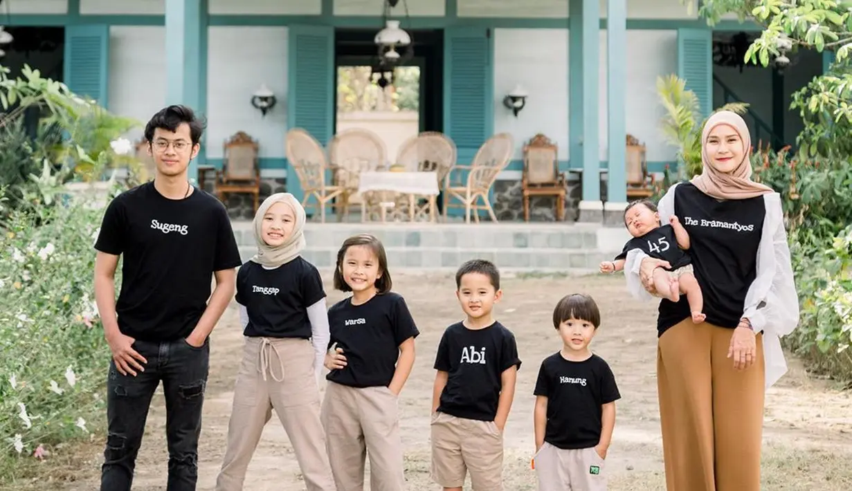 Zaskia Adya Mecca (Instagram/zaskiadyamecca)