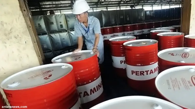 pelumas-pertamina130506c.jpg