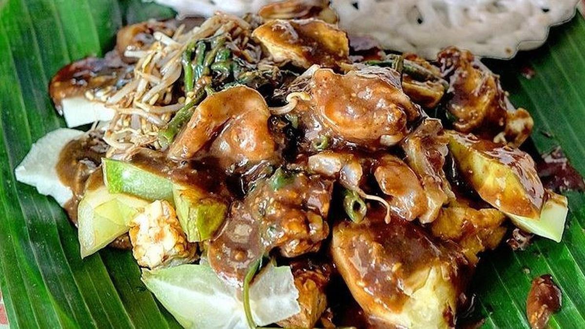 Rujak Cingur Merupakan Makanan Khas Daerah Jawa Timur, Warisan Kuliner yang Memukau