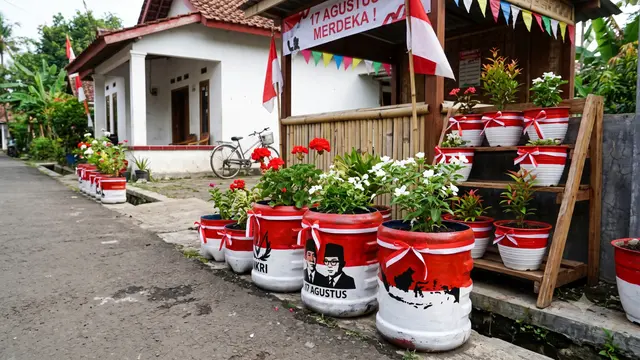 Inspirasi Hiasan 17 Agustus dari Galon Bekas
