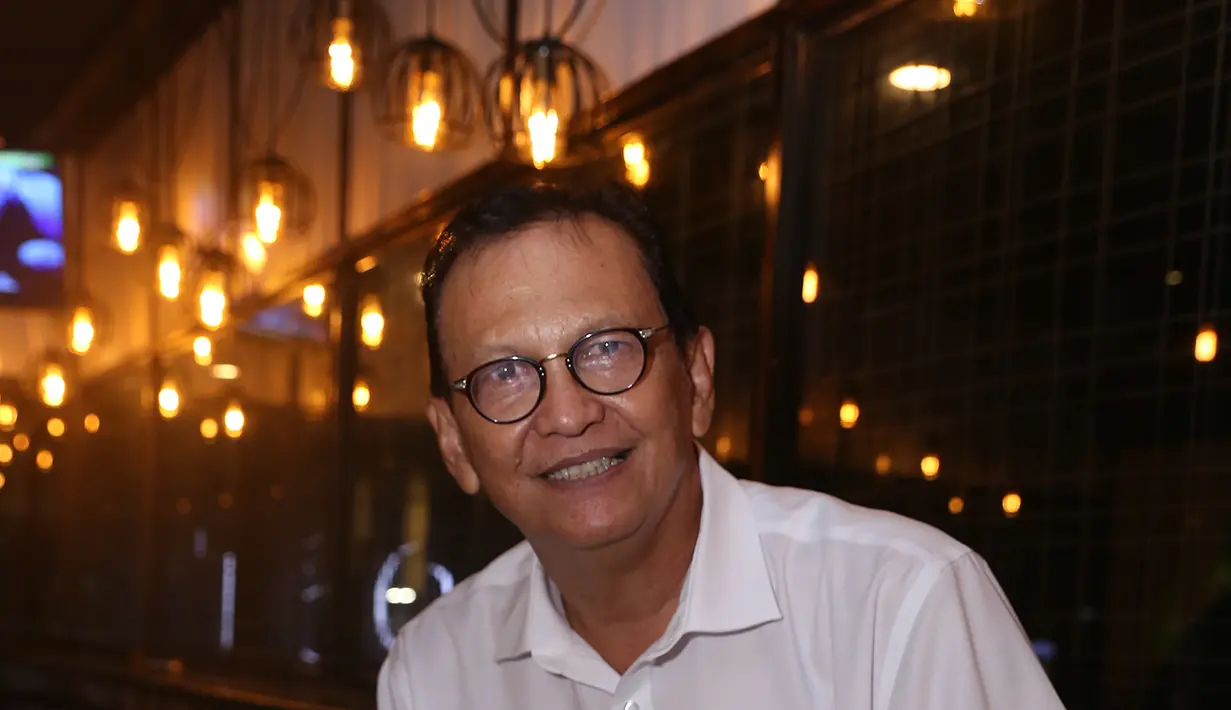 Aktor yang sempat membintangi film yang berjudul 'Badai Pasti Berlalu' ini terus berharap agar diberikan kesehatan supaya bisa berkumpul bersama keluarga, serta rekan-rekan lamanya. (Andy Masela/Bintang.com)