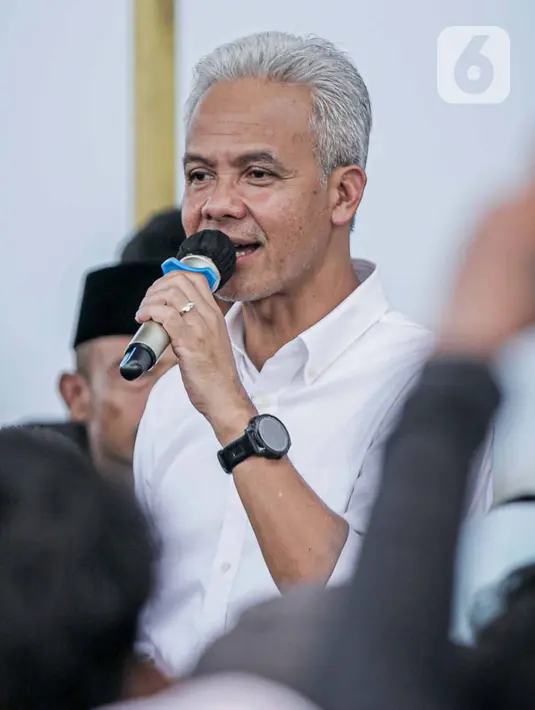 Selain itu, Ganjar juga berpesan agar pendukungnya untuk tetap mematuhi aturan lalu lintas saat berkampanye. (Liputan6.com/Faizal Fanani)