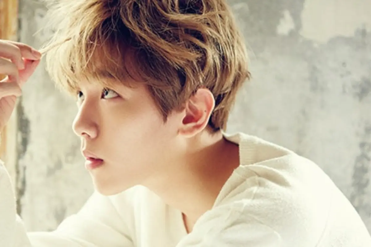 [Bintang] Bikin Akun Twitter, Baekhyun EXO Malah Bikin Fans Geli