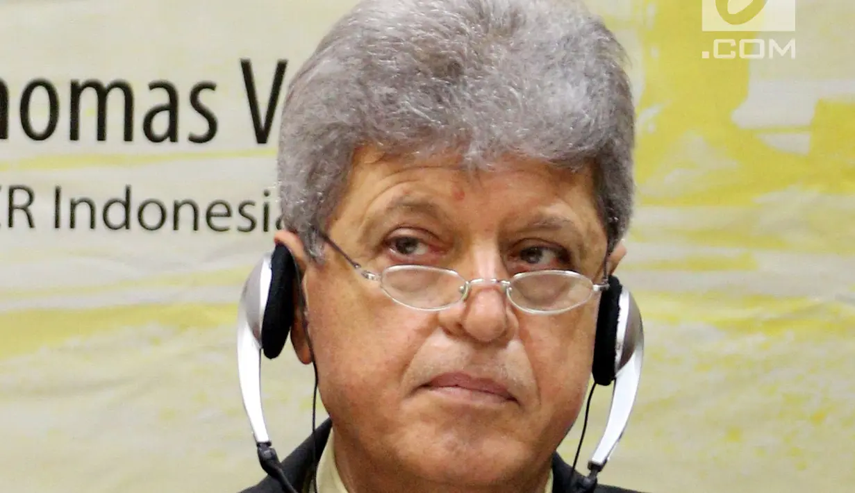 Dubes Palestina untuk Indonesia Zuhair Al Shun saat menghadiri diskusi Ambassador Talks, Jakarta, Selasa (17/4). Diskusi membahas penanganan pengungsi di negara konflik dan pengaruhnya secara global. (Liputan6.com/JohanTallo)