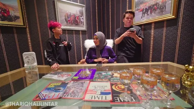 6 Momen Aurel Hermansyah 'Sungkem' ke Rumah Gen Halilintar, Tampil Berhijab