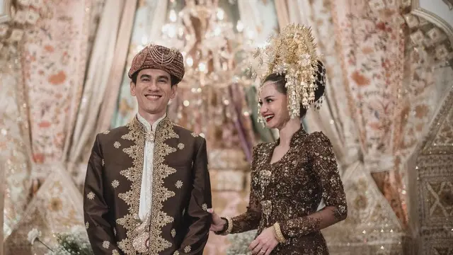 10 Momen Pernikahan Enzy Storia dan Molen Kasetra, Penuh Haru Bahagia