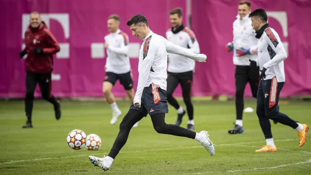 Latihan Bayern Munchen Jelang Hadapi Villarreal