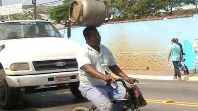 Bikin Bengong, 7 Potret Tak Biasa Orang Bawa Kendaraan