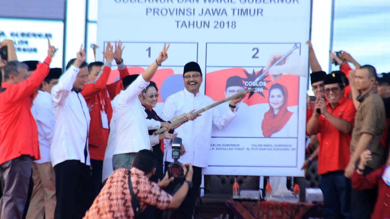 Gus Ipul saat berkampanye di Jawa Timur (Liputan6.com/Dian Kurniawan)