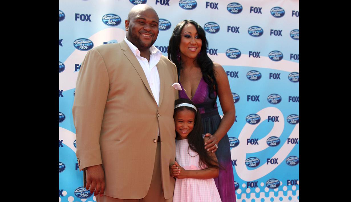 Pemenang American Idol, Ruben Studdard, bertemu istrinya Surata Zuri McCants di sebuah pertokoan dalam acara tanda tangan album terbaru Studdard. Setelah itu, keduanya lengket dan akhirnya menikah (Istimewa)