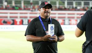 Imran Nahumarury terpilih menjadi pelatih terbaik BRI Liga 1 2024/2025 untuk periode Maret 2025. (Dok. Malut United.