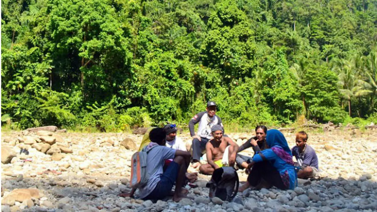 Suku Tobelo Dalam Tidore
