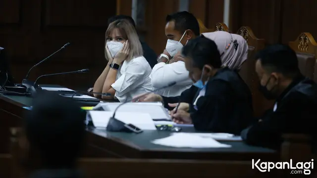 [Fimela] Nia Ramadhani dan Ardi Bakrie