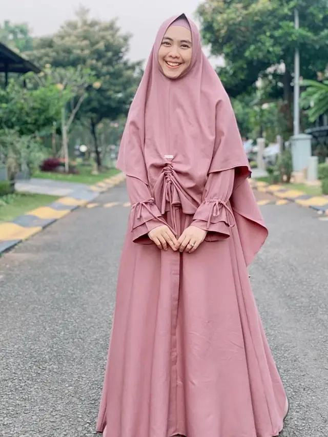Oki Setiana Dewi