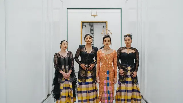 Eva Celia (Instagram/evcelia)