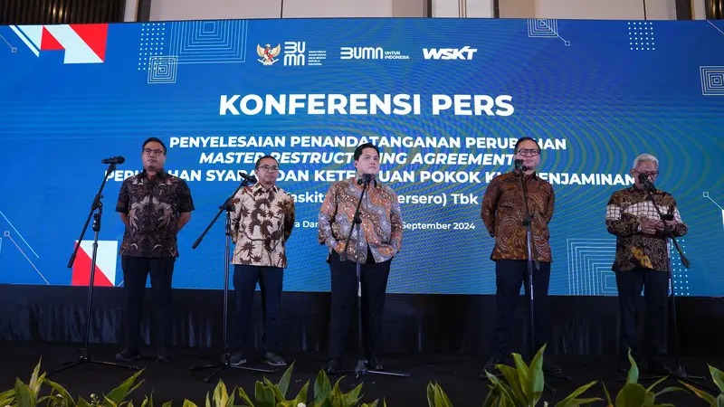 Penandatanganan Master Restructuring Agreement  Waskita Karya dengan 21 perbankan BUMN dan swasta. Menteri BUMN Erick Thohir hadir dalam acara ini. (Dok Waskita Karya)