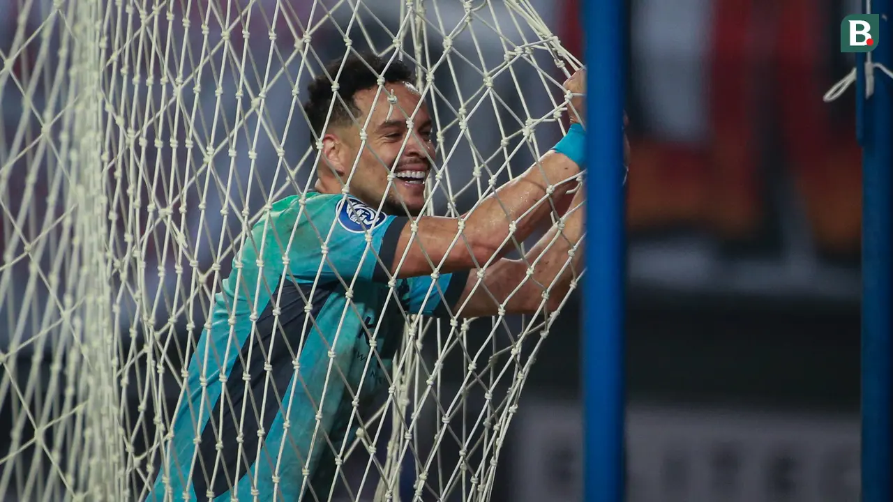 Foto: Momen Gol Kontroversial Lulinha yang Dianulir Wasit, Madura United Gagal Menang Dramatis atas Persija Jakarta di BRI Liga 1 2022/2023