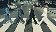 Sampul album The Beatles, Abbey Road yang ikonik. (dok.Instagram @bevey57/https://www.instagram.com/p/B06UWbSAsCF/Henry)