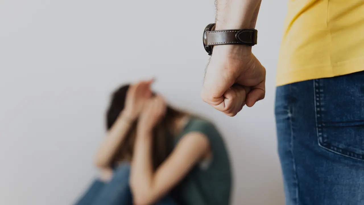 Mengenal Kata Red Flag Dalam Konteks Kehidupan Kekinian