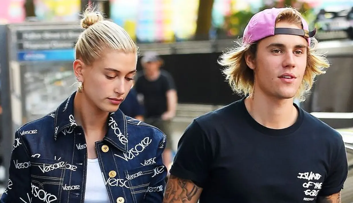 Hailey Baldwin sepertinya tak menginginkan Justin Bieber kembali mengingat wanita di masa lalunya. (Refinery29)