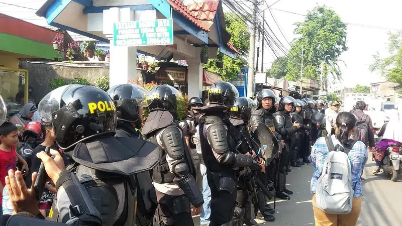 Polisi kawal Demo Ahok