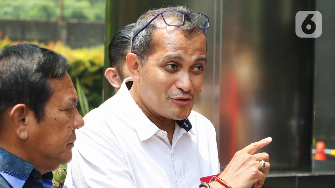 Wamenkumham Edward Omar Sharif Hiariej Sambangi KPK terkait Klarifikasi Dugaan Gratifikasi Rp 7 Miliar