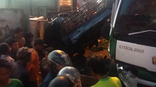 Kecelakaan truk