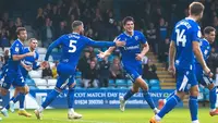 Gol ke gawang Barrow FC menjadikan Elkan Baggott saat ini berstatus top skor sementara dari 14 laga yang sudah dimainkan untuk  Gillingham FC musim ini. (Twitter/@TheGillsFC)