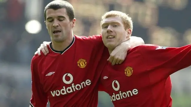 Roy Keane dan Paul Scholes