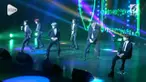 Acara konser persahabatan antara Paris dan Korea Selatan dimeriahkan oleh Boyband KPOP, BTS. Penampilan mereka pun memukau Presiden Korsel yang hadir.