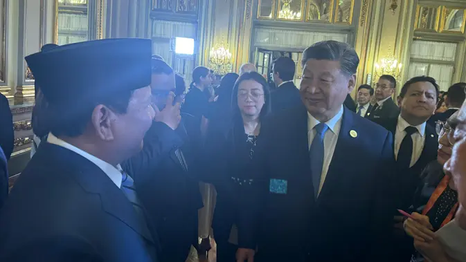 <p>Momen akrab Presiden RI Prabowo Subianto dengan Presiden China Xi Jinping saat gala dinner KTT APEC di Peru.</p>
<p>(Foto: Tim Media Presiden Prabowo)</p>