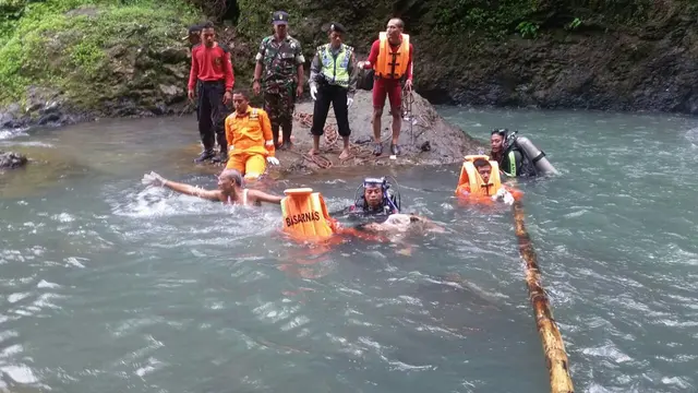 pencari mayat