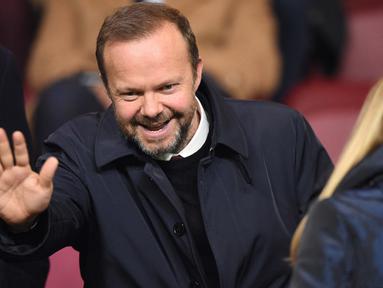 Pengunduran diri Ed Woodward tak lepas dari situasi yang terjadi dalam 48 jam terakhir. Situasi internal Manchester United tidak kondusif setelah klub memutuskan ambil bagian pada kompetisi tandingan Liga Super Eropa. (Foto: AFP/Oli Scarff)