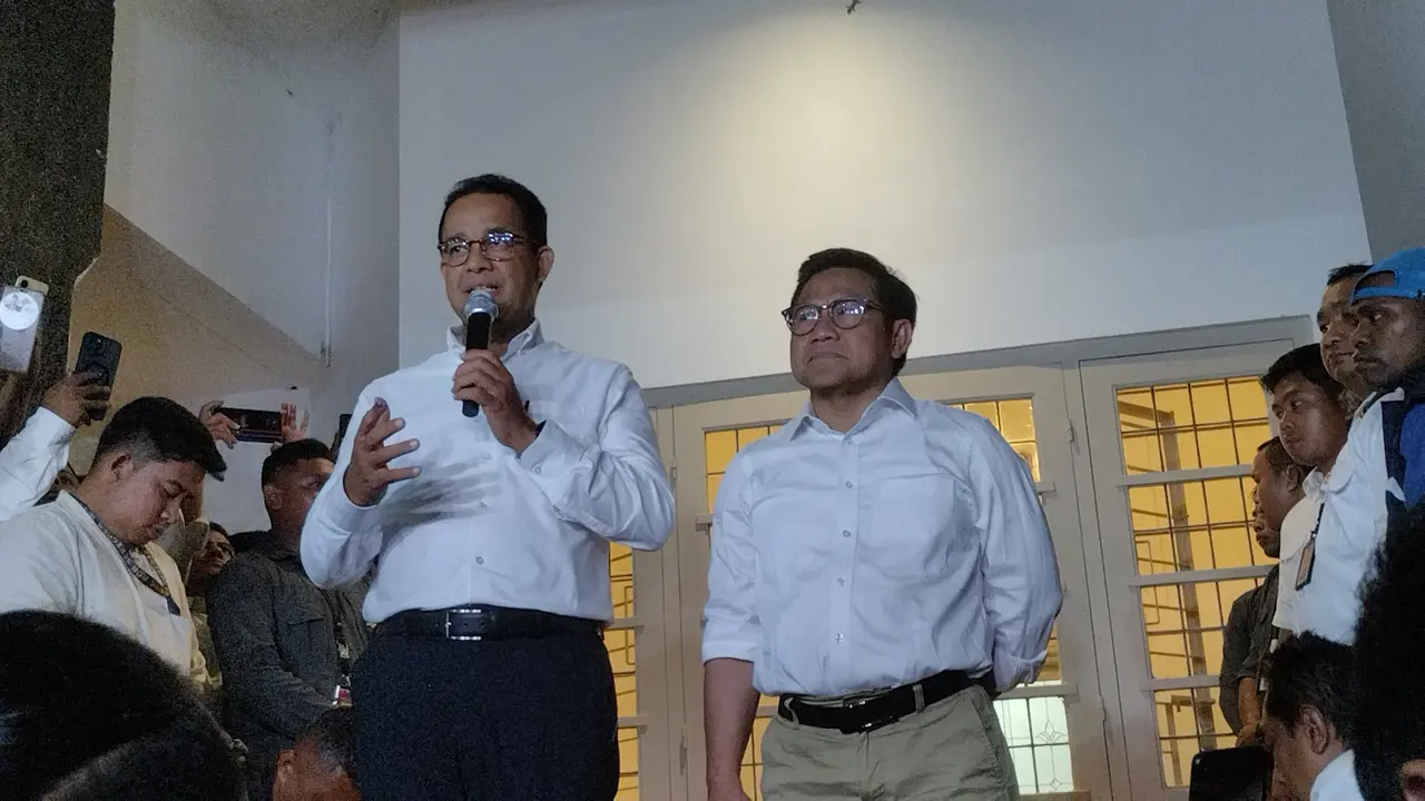 Calon presiden dan calon wakil presiden Anies Baswedan-Muhaimin Iskandar di Rumah Pemenangan AMIN, Jalan Diponegoro, Menteng, Jakarta Pusat, Rabu (14/2/2024). (Liputan6.com/Winda Nelfira)
