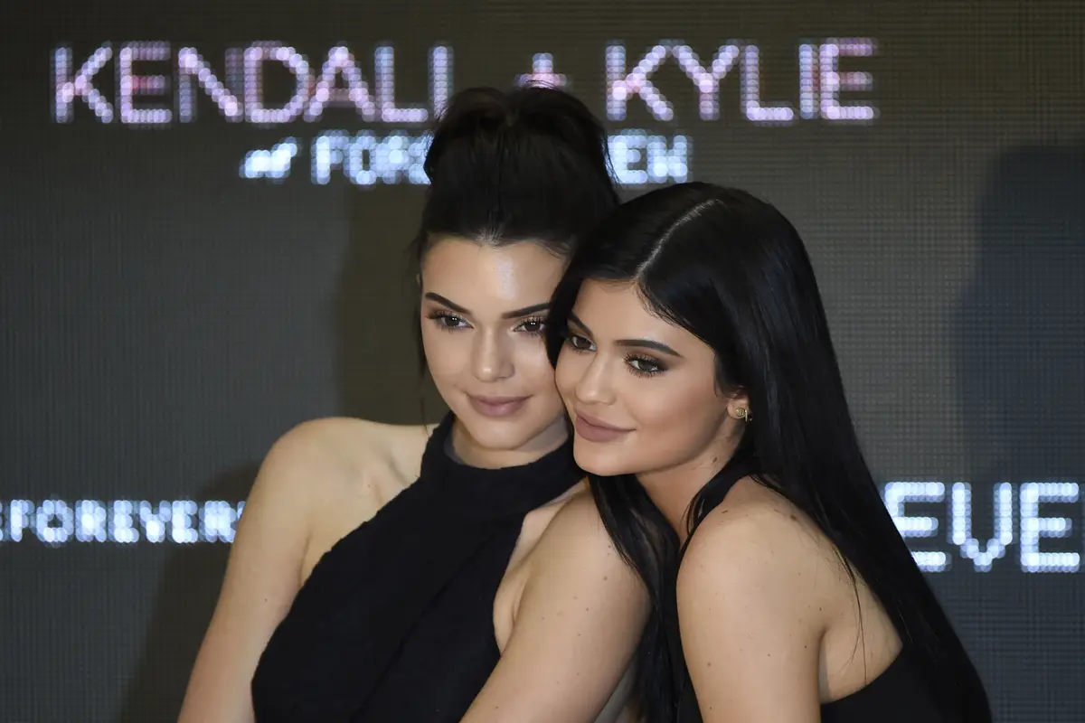Kendall Jenner dan Kylie Jenner