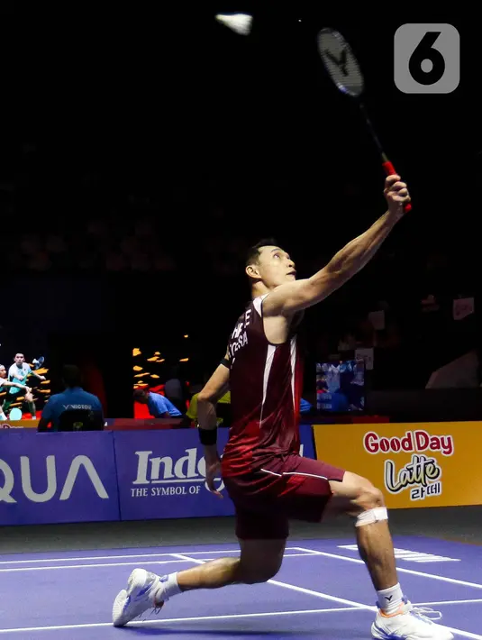 Di gim penentuan, dominasi Jonatan Christie terus berlanjut hingga mendekati pengujung gim ketiga. (Liputan6.com/Herman Zakharia)