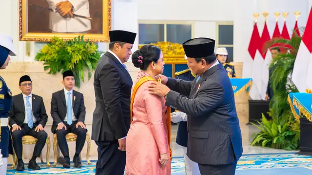 Ketua DPR RI Puan Maharani Terima Penghargaan Bintang Republik Indonesia Utama