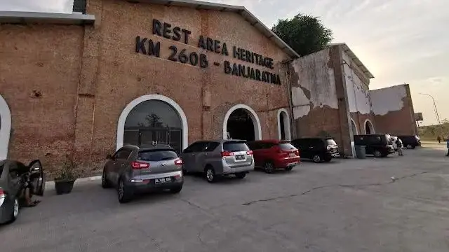 Rest area KM 260B Banjaratma (ist)