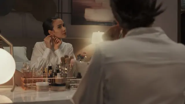 Nadine Alexandra dalam film Perfect Strangers. (Foto: Prime Video)