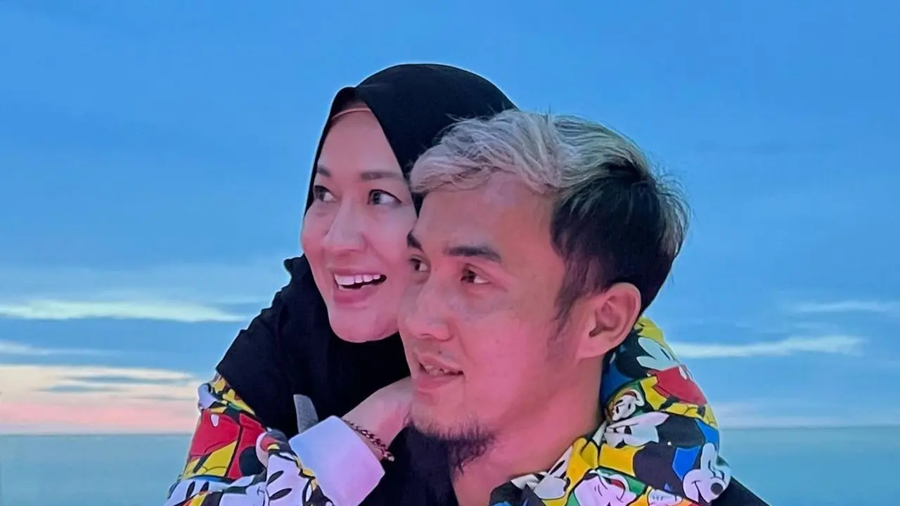 Okie Agustina dan Gunawan Dwi Cahyo