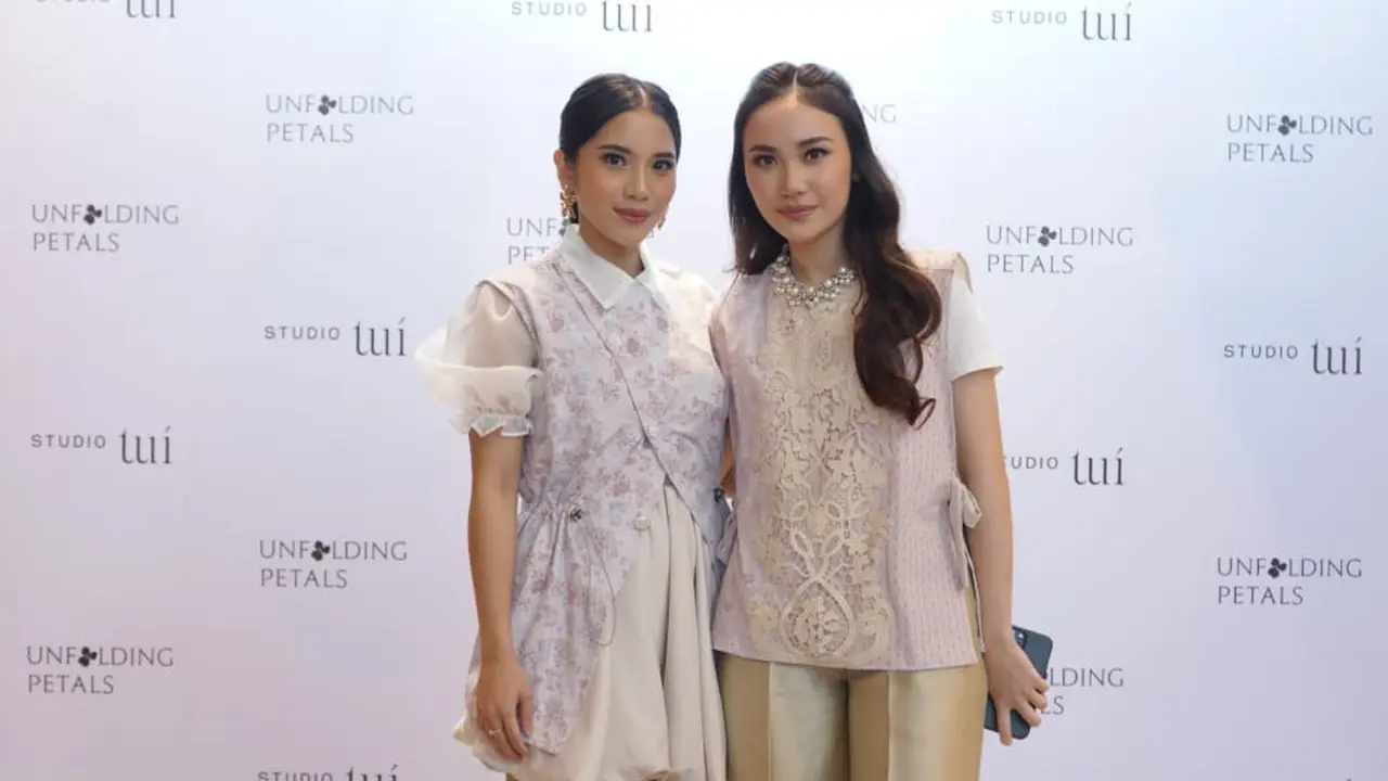Desainer Jos Acha dan Hani Kenisha