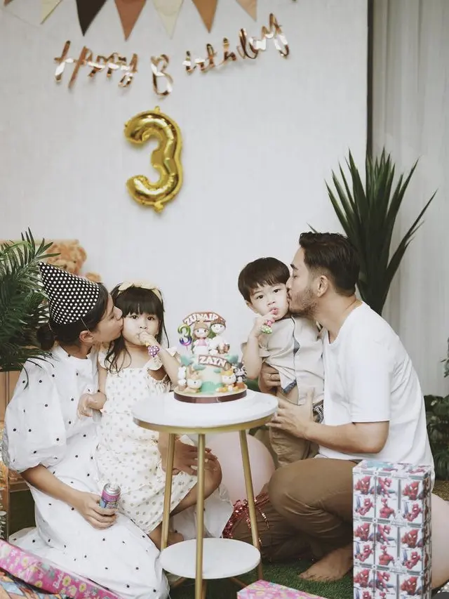 Perayaan ulang tahun ke-3 Zayn & Zunaira [Instagram/ritchieismail]