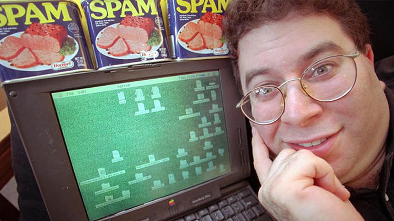 Kirim 27 Juta Pesan Sampah ke Facebook, Pria Ini Diciduk Polisi