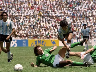 Laga perdana Jerman kontra Argentina di Final Piala Dunia terjadi di Stadion Azteca, Meksiko, 29 Juni 1986. (AFP PHOTO)