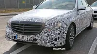 New W214 juga akan dilengkapi beberapa detail dari C dan S-class.