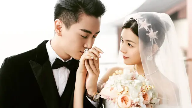 7 Potret Terbaru Pemain 'The Romance of Condor Heroes 2014' yang Jadi Suami Istri