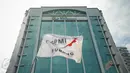 Massa yang tergabung dalam Federasi Serikat Pekerja Metal Indonesia (FSPMI) menggelar aksi di depan kantor BPJS Ketenagakerjaan, Jakarta, Kamis, (4/6/2015). Mereka menolak iuran sebesar 1,5 persen sesuai usulan Apindo. (Liputan6.com/Faizal Fanani)