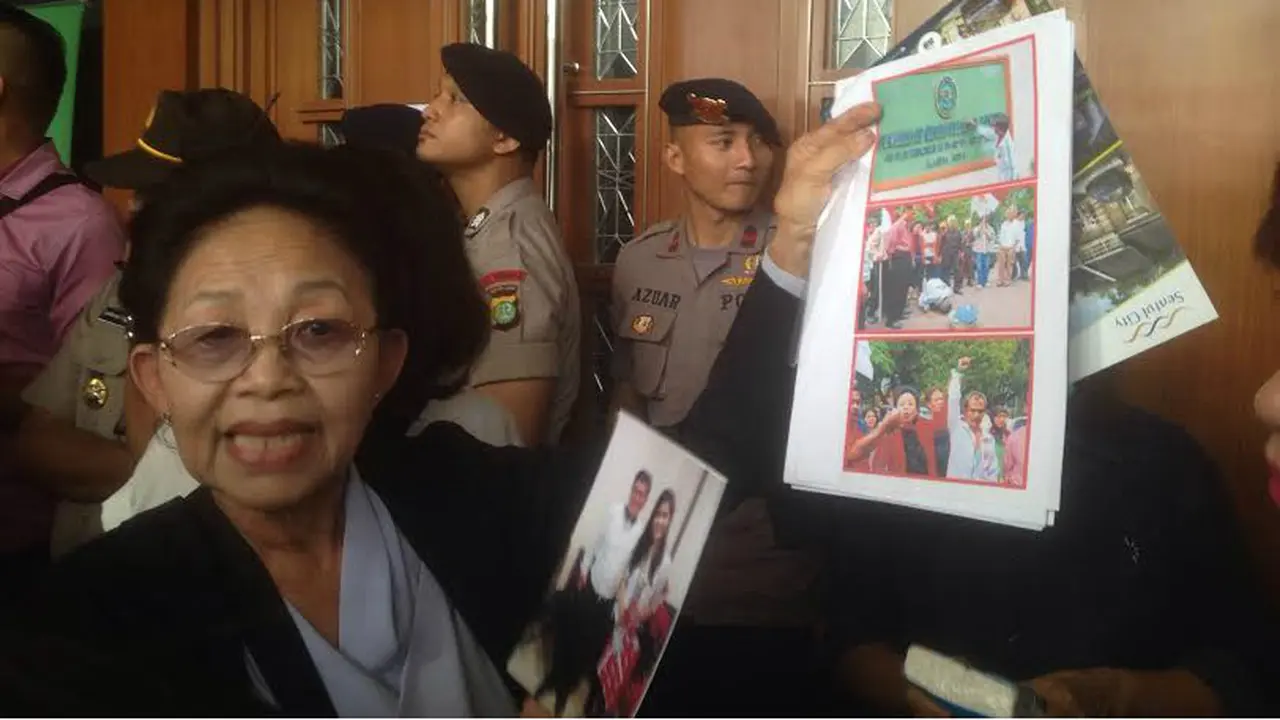 Pengunjung sidang Jessica Wongso